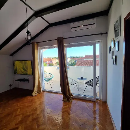 Lägenhet Katarina Biograd Na Moru